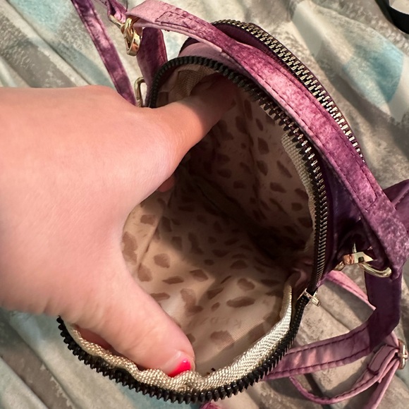 Kedzie Crosstown Crossbody Purse - Picture 3 of 6